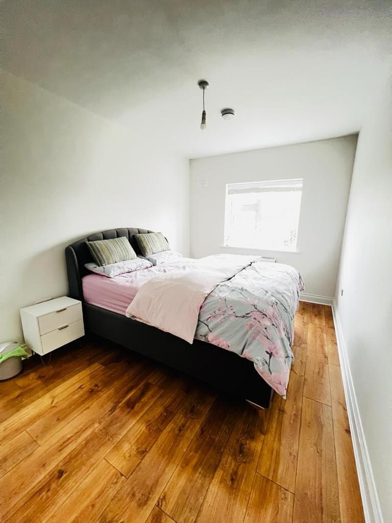 Room In Limerick Junction מראה חיצוני תמונה